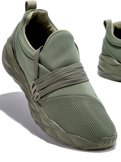 Simple and breathable trainers