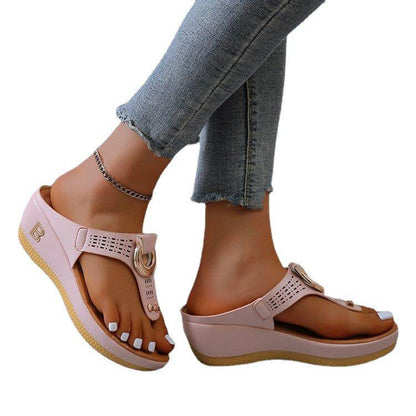 Comfortable sandals for women