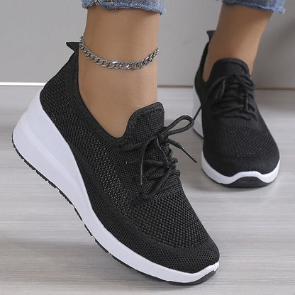 Supportive and versatile orthopedic Sneakers