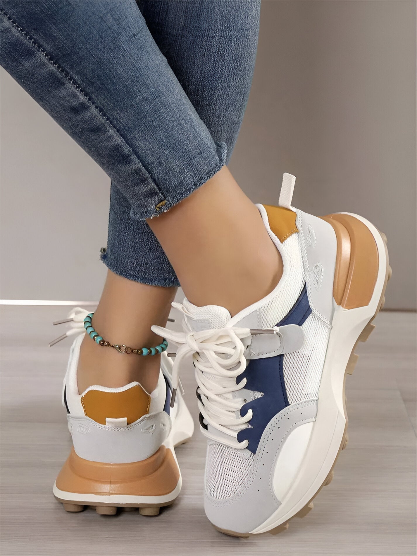 Comfortable and fashionable orthopedic Sneakers